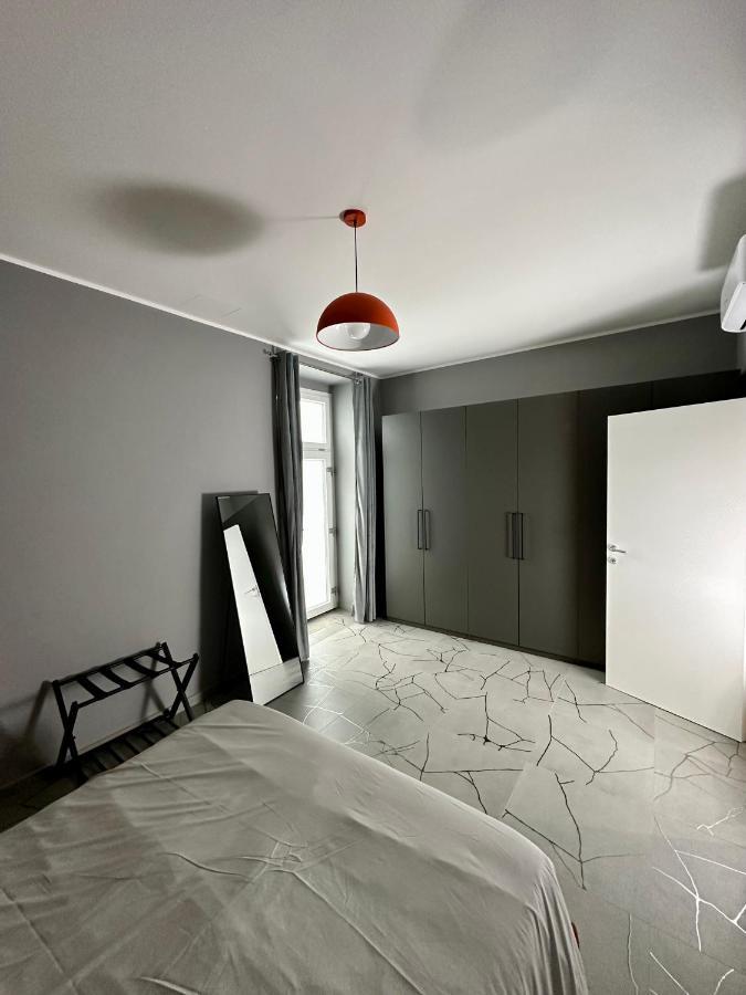 Casa Genovesi - Vicino Porta Nuova F.S. Apartment Торино Екстериор снимка